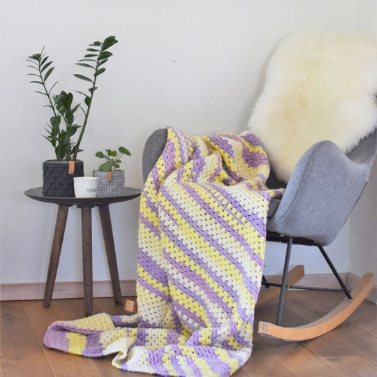 Slanty Granny - Sofa Blanket