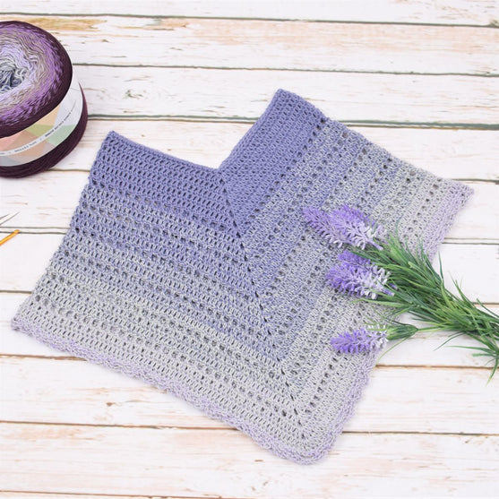 

Classical Attitude Poncho – Child
1