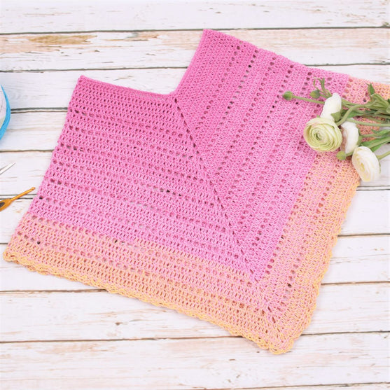 

Classical Attitude Poncho – Child
2