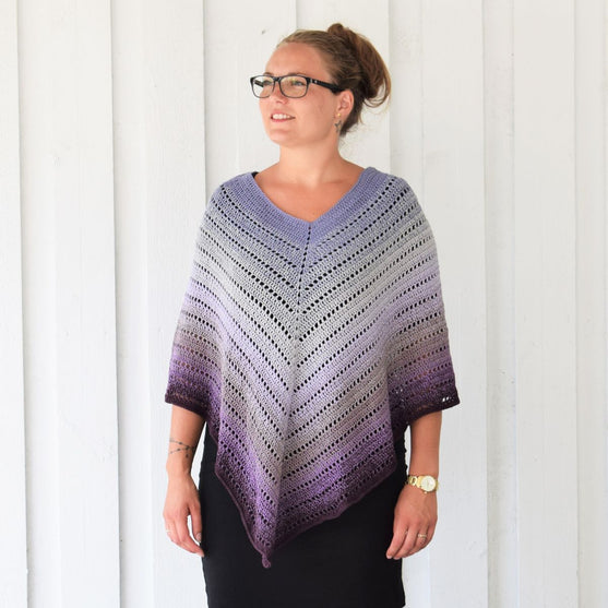 

Classical Attitude Poncho - Adult Size
2