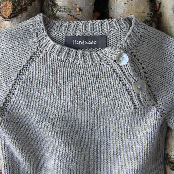 

Blouse - Classic
8
