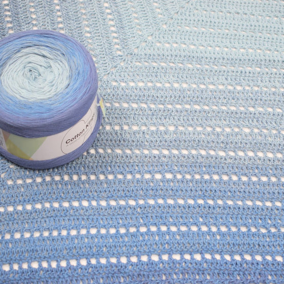 

Classical Attitude Shawl - Sultan
6