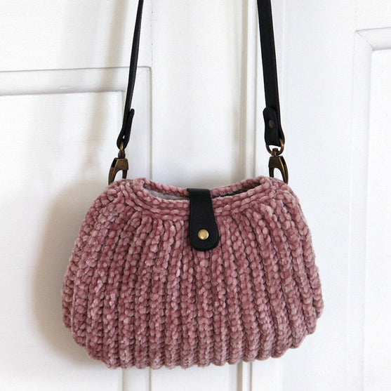 

Handbag Shoulder Strap Adjustable - 25 mm x 130 cm - Go Handmade
3