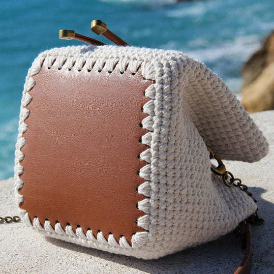 

Bag Base/Basket Base – Black - Go Handmade
3