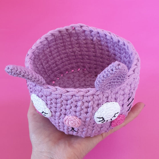 

Kawaii Cat - Basket
3