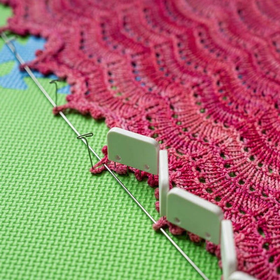 

T-Needles / T-pins For Lace Blocking - KnitPro
3