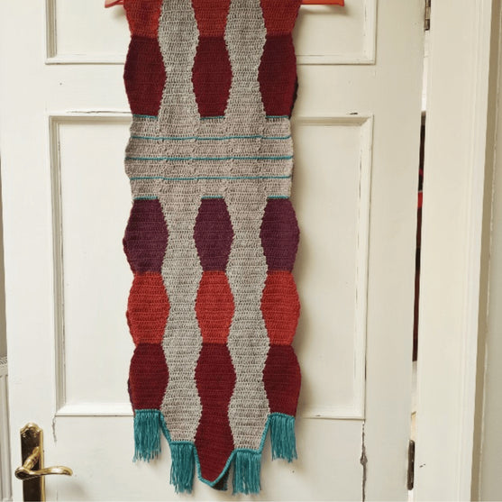 

Hexagon - Scarf
1