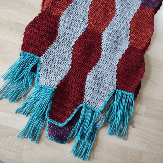 

Hexagon - Scarf
2
