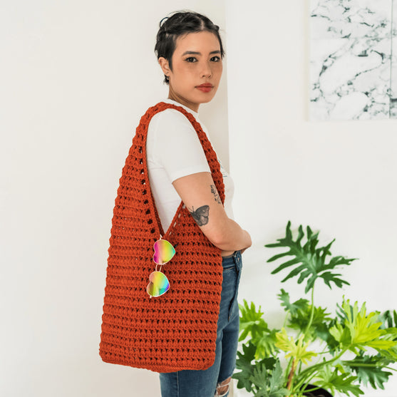Official source image for the On The Go Bag crochet pattern