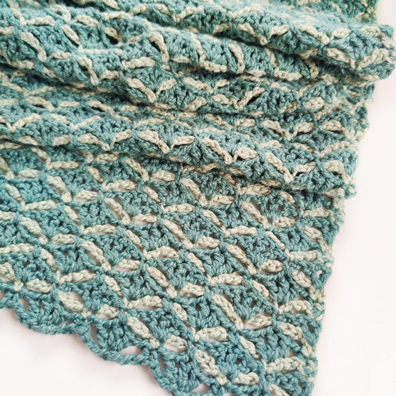 

Verdant Wave - Scarf
4