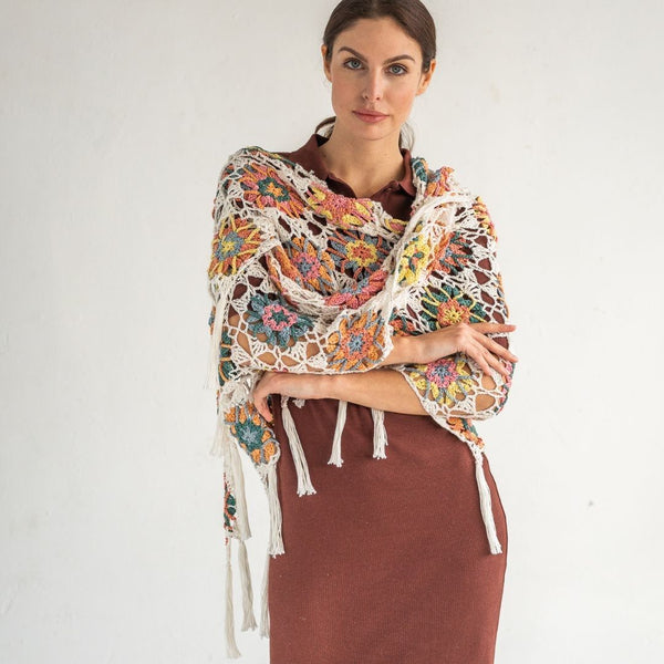 8035-445 Flowerland - Shawl – Hobbii