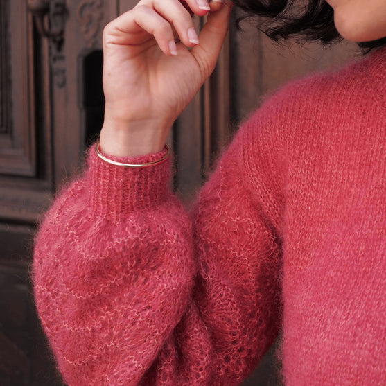 

Galia - Sweater
6