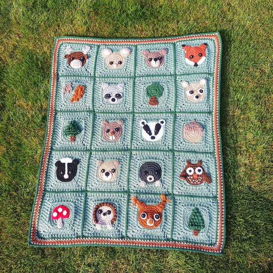 

Woodland - Baby Blanket
3