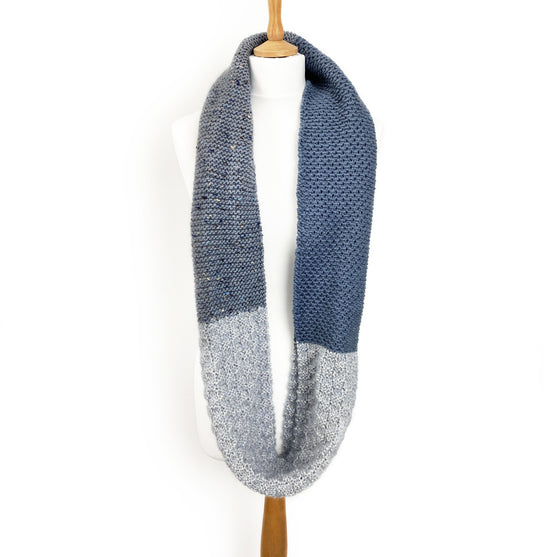 

Allison - Infinity Scarf
3