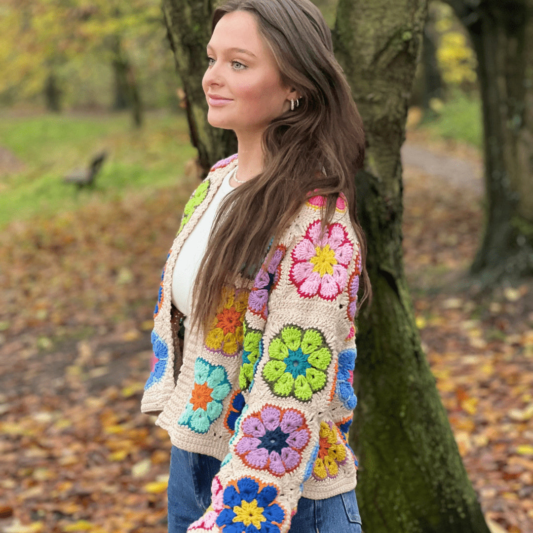 Frieda African Flower - Cardigan – Hobbii