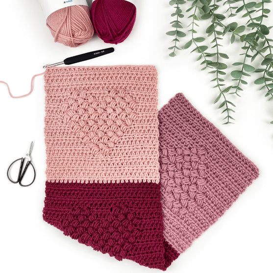 

Sweetheart - Scarf
13