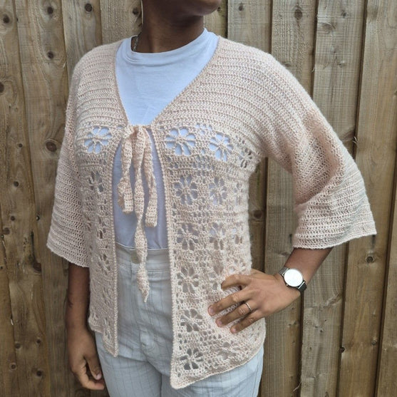 

Dahlia - Cardigan
1
