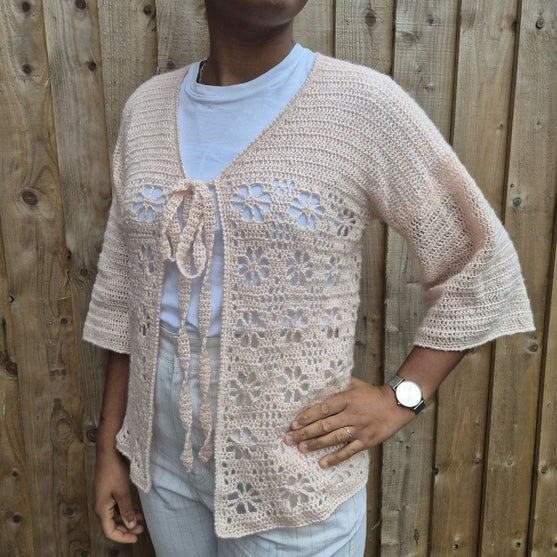 

Dahlia - Cardigan
2