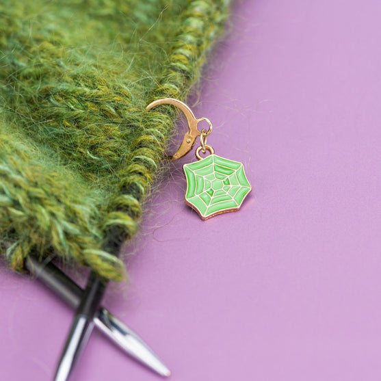 

Halloween Stitch Markers - Yarniis - Hobbii
3