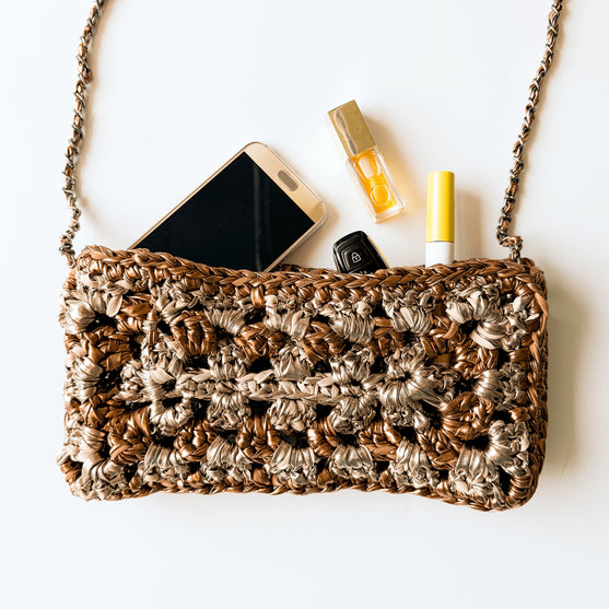 

Granny Queen - Bag
1