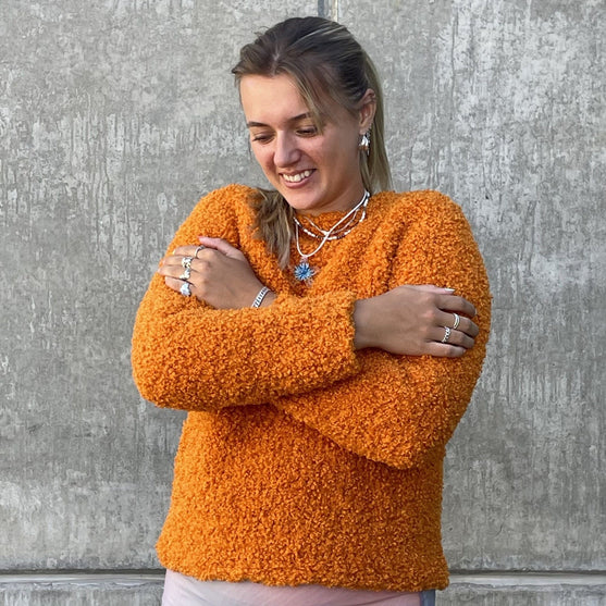 

Lalita - Sweater
3