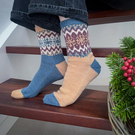

3rd Sunday of Advent - Knitting - Frosty Feet - Socks
7