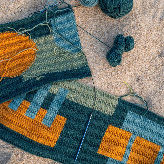 

Rust & Rhythm - Scarf
5