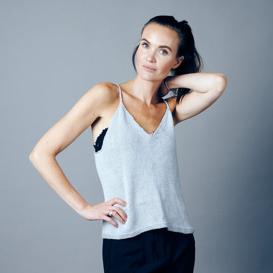 

Audrey Summer Top
10