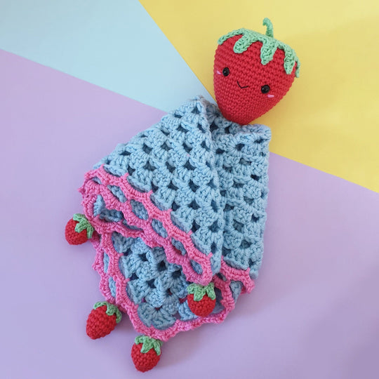 Kawaii Strawberry - Cuddle cloth
