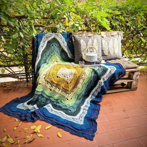 

DarjeelingTea - Blanket
1
