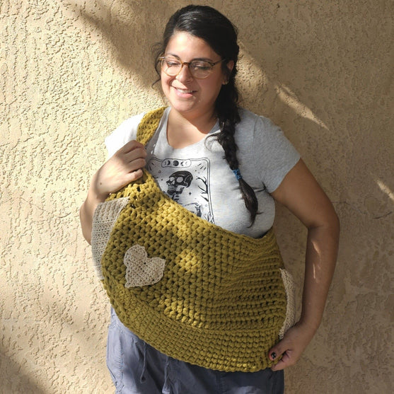 

Puppy - Dog Pouch
1