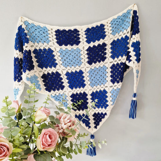 

Sapphire - Scarf
1