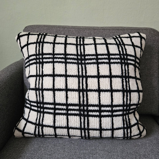 

Tern - Large Pillow
1