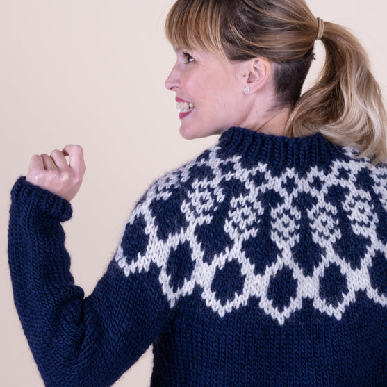 

Celle - Sweater
2