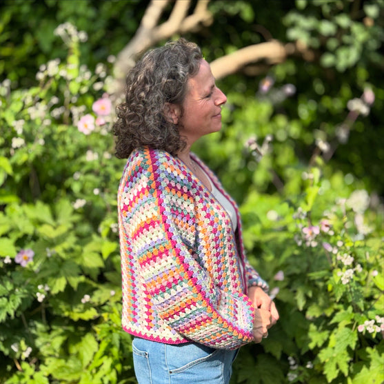 

Oh So Colorful Granny - Cardigan
6
