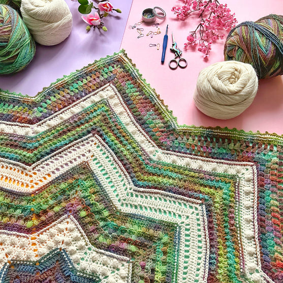 

Be Your Own Star - Shawl
8