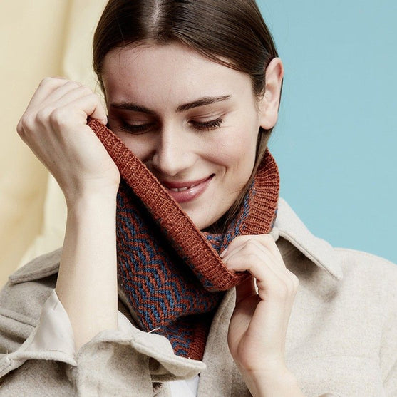 

HALLATON Cowl
1