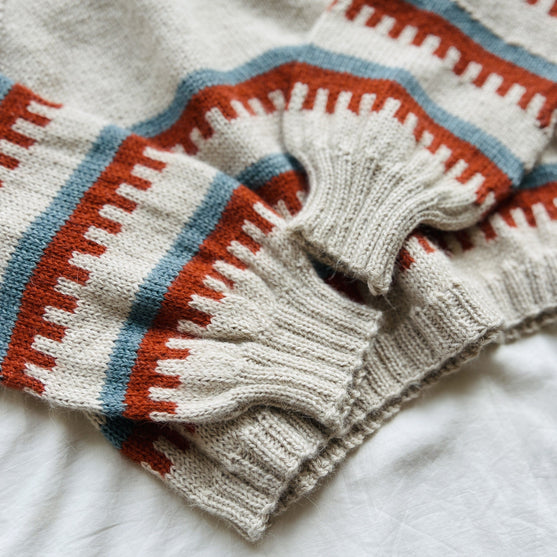 

Klara - Sweater
8