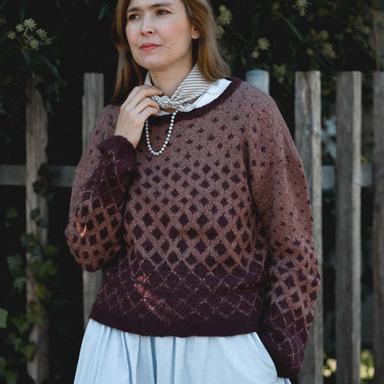 Maggie Rustic - Sweater with colorwork