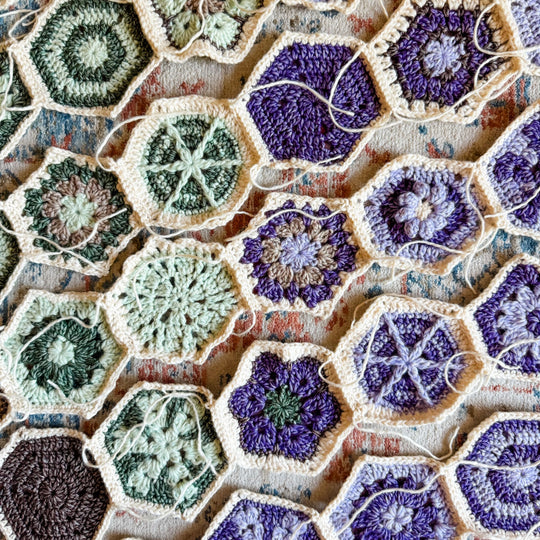 Aura - Motif Lapghan - #FrostandBloomCAL