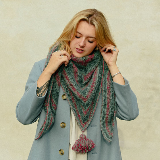 

Spinel Classic - Shawl
1