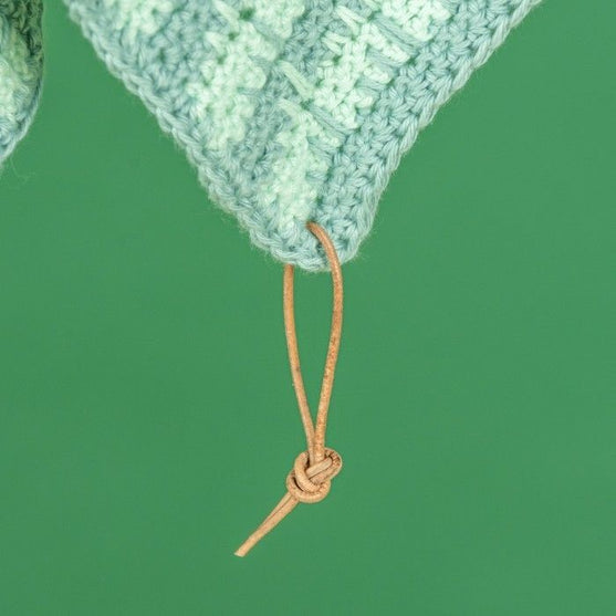 

Leather String - Hobbii
2