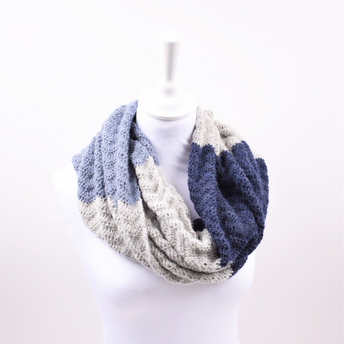 Alpaca Waves Scarf – Hobbii