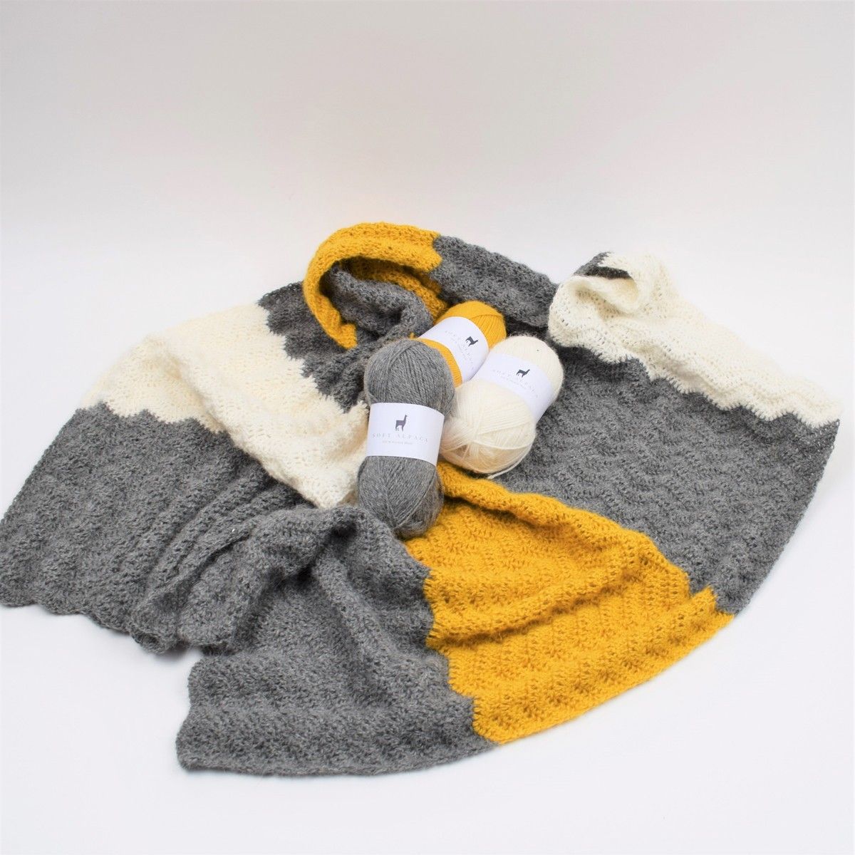 Alpaca Waves Scarf – Hobbii