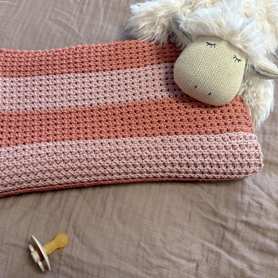 

Grooved Baby Blanket
8