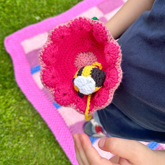 

Bumblebee - Bilbocatch
8