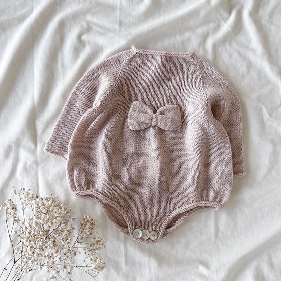 

Bow - Children’s Suit
1