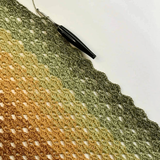 

Brynn - Shawl
5