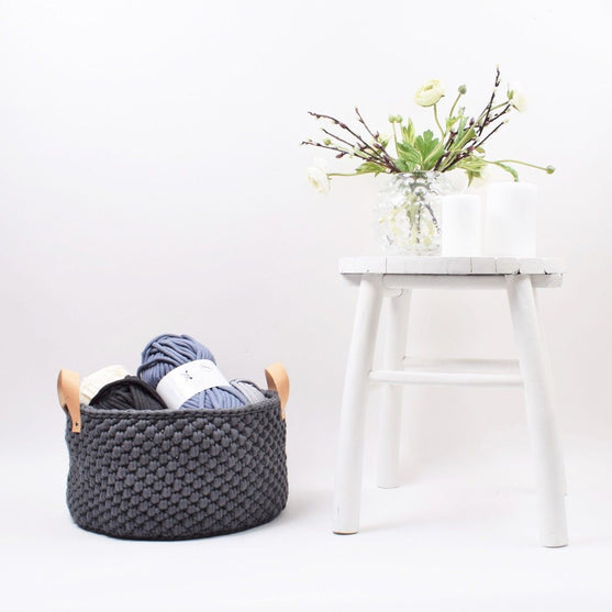 

Bungee Floor Basket
1