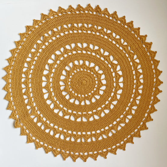 

Following the Sun - Doily
6